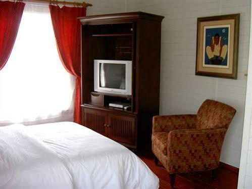 Victoria Fields Hotel & Resort La Barra ภายนอก รูปภาพ